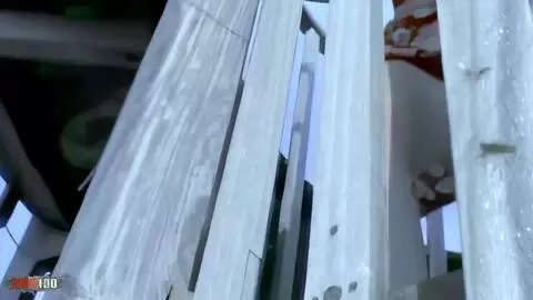 Sensacional striptease de la guapa rubia Tigra se desnuda junto al mar y acaba totalmente desnuda photo 07