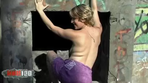 Tigra posando   photo 06