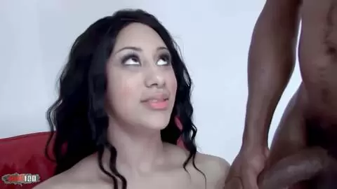 London disfruta de la gran polla negra de Mark Anthony en un polvo interracial apasionado photo 16