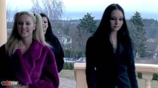 Sexo anal duro para dos perras