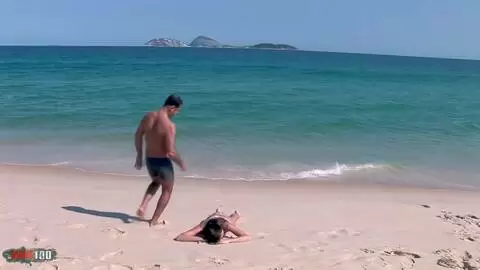 Trío interracial con 2 latinas perfectas y una gran polla negra photo 16