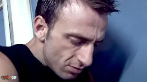 Tony James y Philippe Soine le dan a Roxanne un duro polvo anal photo 6