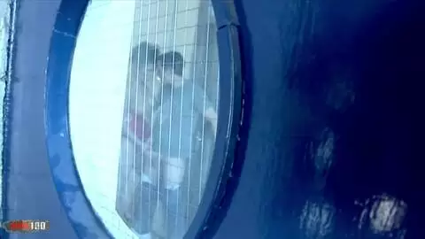 Las tetas grandes de Claudia rebotan en un trío anal photo 02