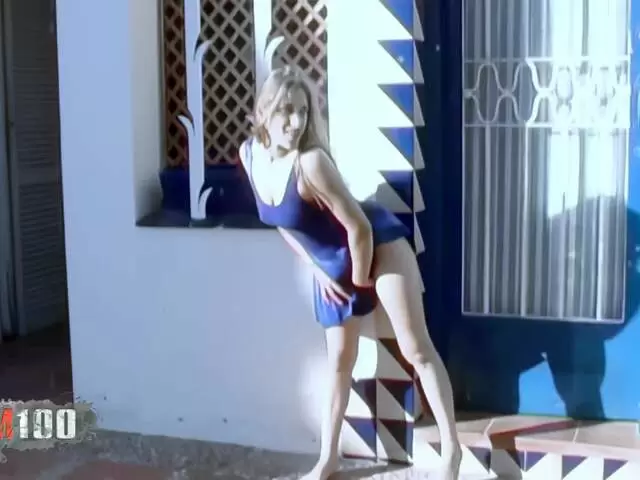 Val la bella francesa sexo al aire libre photo 1