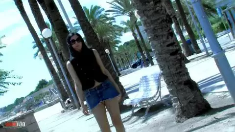 Vania Rodriguez posando   photo 05