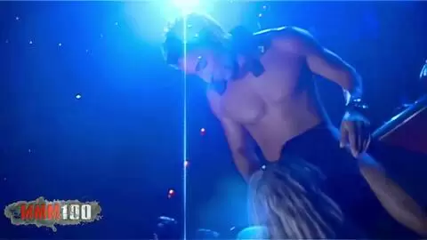 Follando en público en una discoteca de Barcelona photo 08