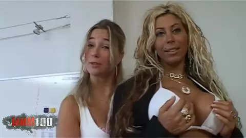 Follando con Venus una latina caliente con un cuerpo de ensueño que adora las pollas photo 02