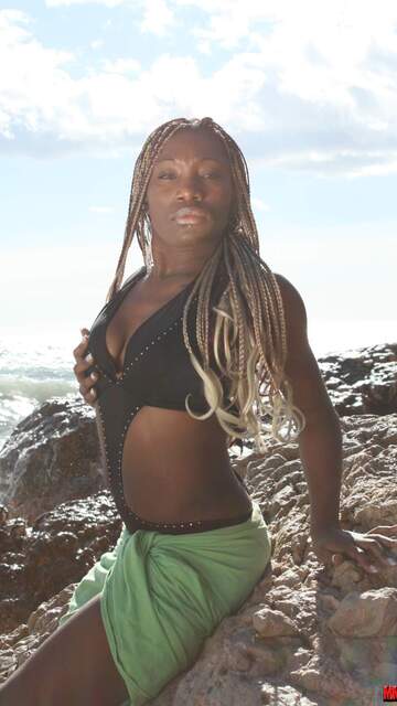 X Nalya Foto Sexy Gratis #023