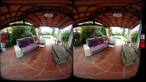 Video VR 3d con Yasmin Daferro jugando con un dildo en uniforme de monja photo 08