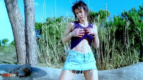 Zaza La Coquine haciendo un strip   photo 02