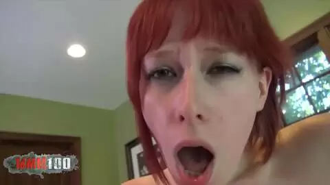 La joven pelirroja Zoey Nixon se folla a un hombre mayor con una gran polla photo 06